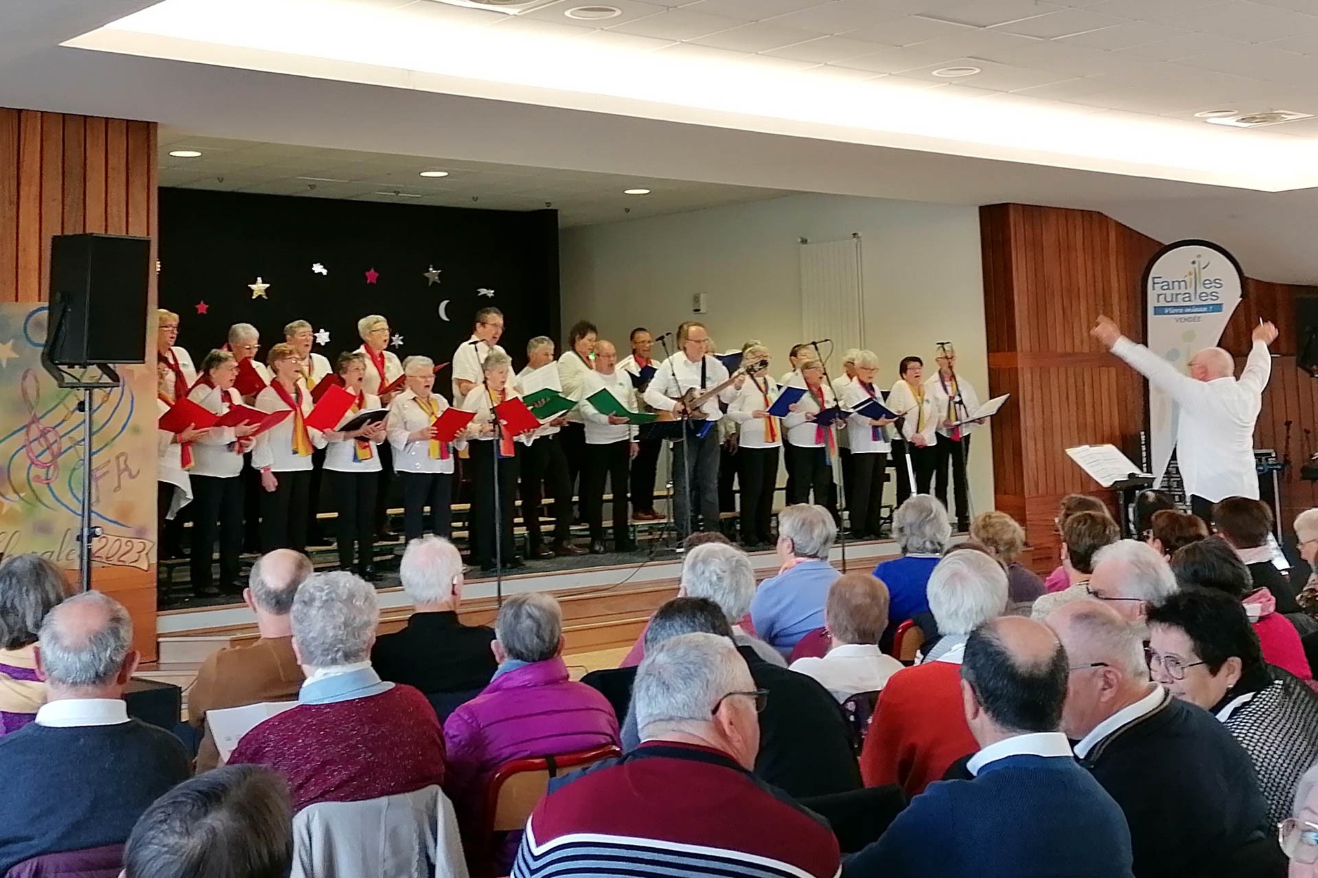 Printemps des chorales 1 le boupere 05 04 23